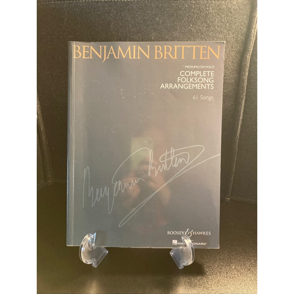 Benjamin‎ Britten Complete Folksong Arrangements 61 Songs Medium Low Voice Book